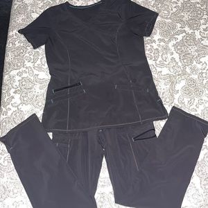 Pewter Women’s Scrub Set